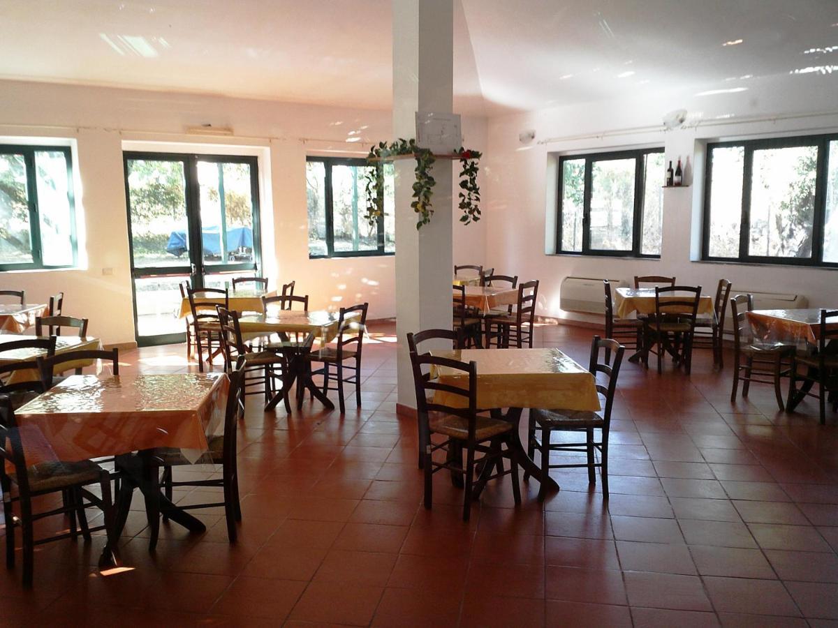 Nuraghe Ruiu Camping & Bungalow Norbello Exterior photo